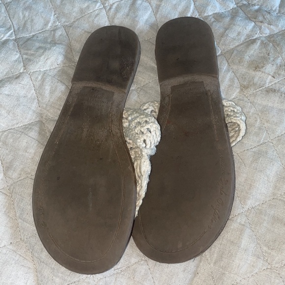 🌸Must Go!🌸 - Picture 3 of 3